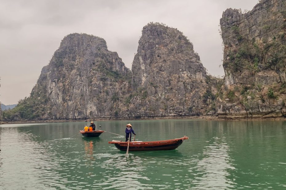 visiter la baie d'Halong sans la foule