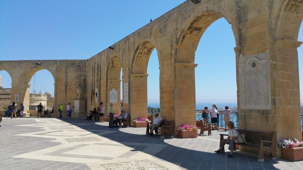 Arcades sur la Méditérannée